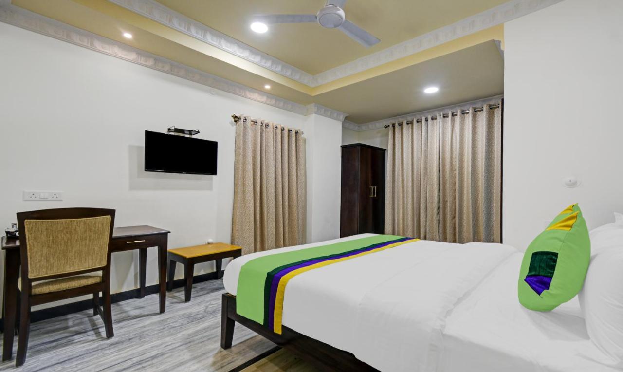 Treebo Jheel Mahal Hotel Udaipur Eksteriør billede