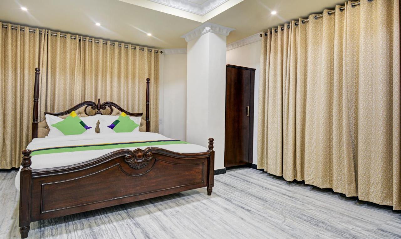 Treebo Jheel Mahal Hotel Udaipur Eksteriør billede